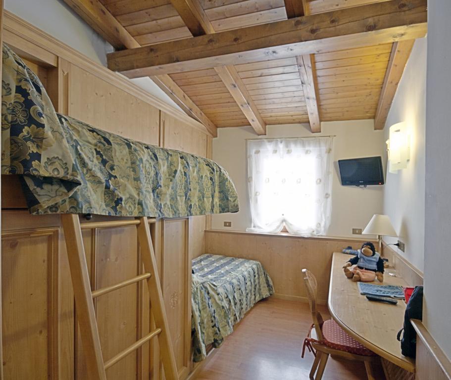 Appartamenti Barisetti Cortina d'Ampezzo Bilik gambar