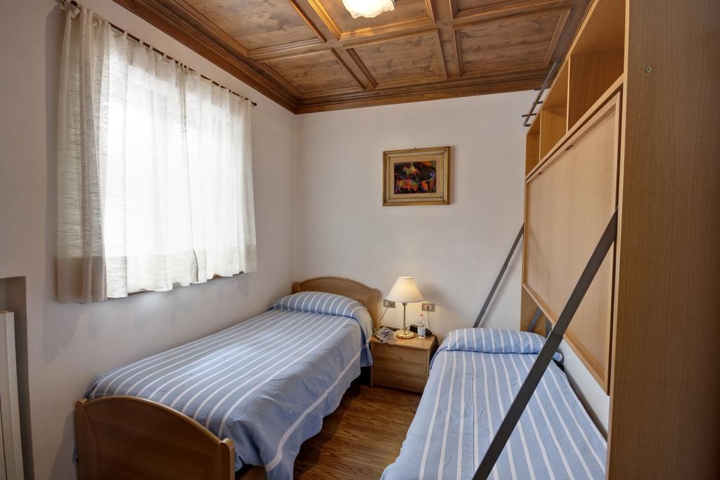 Appartamenti Barisetti Cortina d'Ampezzo Bilik gambar